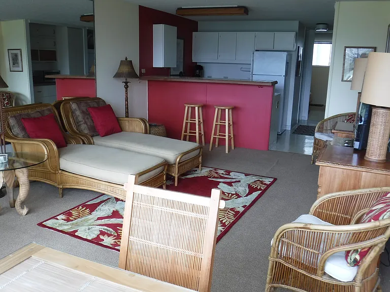 2611 Ala Wai Blvd — Photo 2