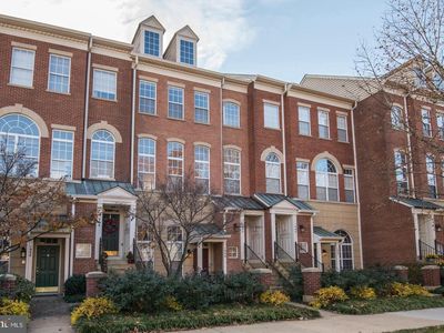 1895 Crescent Park Dr #109A, Reston, VA, 20190