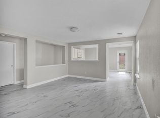 8530 Village Hollow Ln, Houston, TX 77072