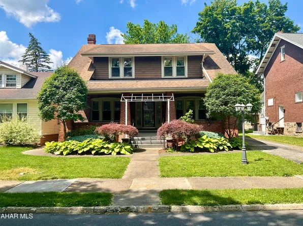 104 Aldrich Ave, Altoona, PA 16602