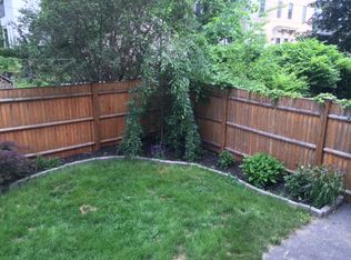 11 Roberts Rd, Cambridge, MA 02138