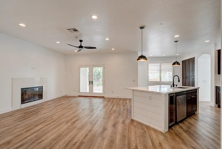 7437 Magellan St — Photo 25