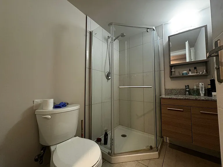 338 Albert St #214 — Photo 8