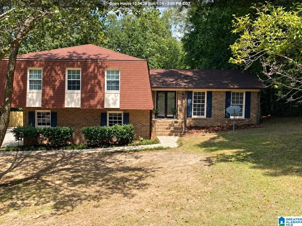 2922 17th St E, Tuscaloosa, AL 35404
