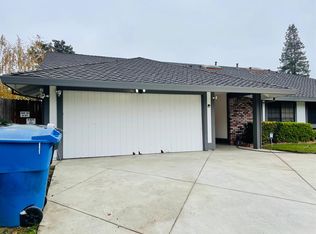 7481 Greenhaven Dr, Sacramento, CA 95831