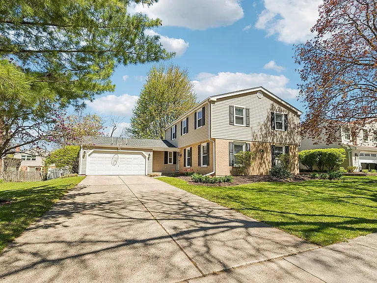 509 Ticonderoga Ln — Photo 2