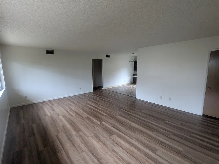 217 Lobos Ave #A — Photo 4