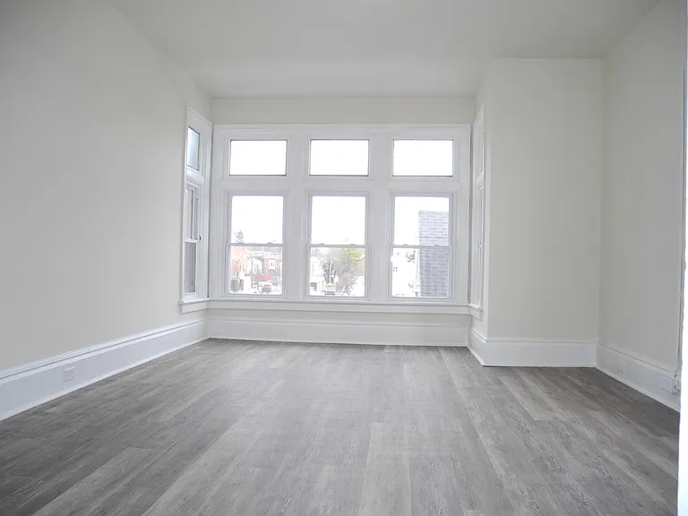 32 S Potomac St #2 — Photo 22