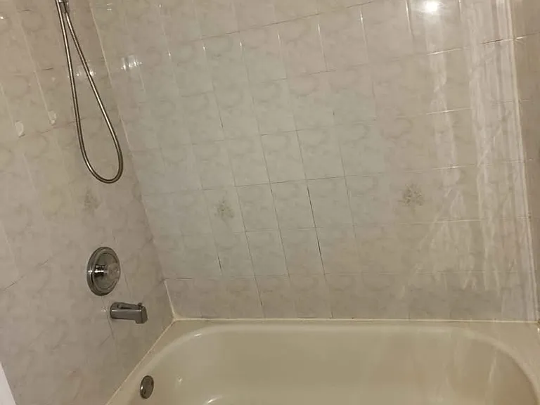 226 Bond St #2 — Photo 5