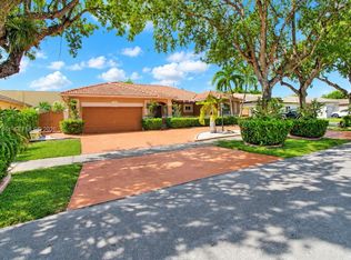 Royal Garden Estates, Miami Lakes, FL 33018