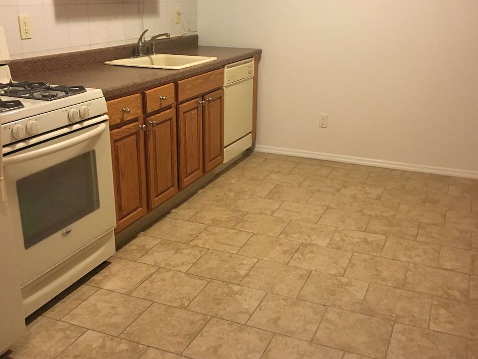 1st image of 2309 24th Ave Ste 1