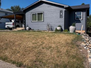121 14th Ave S, Lewistown, MT 59457
