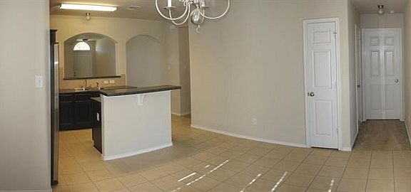 2nd image of 4805 Bayer Hollow Dr