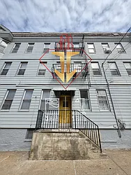 675 Kennedy Boulevard, #6