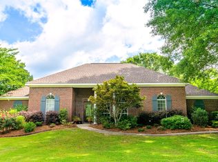 34 Belle Terre Blvd, Hattiesburg, MS 39402