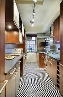 5th image of 38 E 10th St #2C