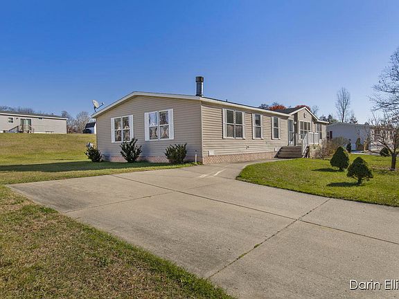2nd image of 1133 Yeomans St Lot 214