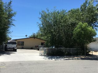 16387 Spruce St, Hesperia, CA 92345