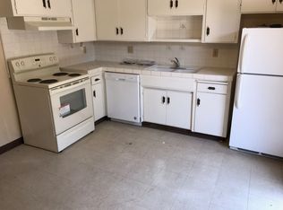 935 Minnewawa Ave APT K, Clovis, CA