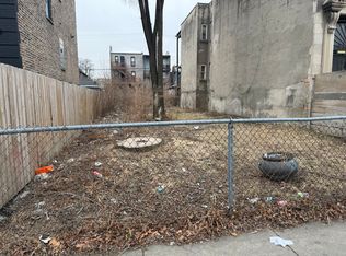 4311 W Monroe St, Chicago, IL 60624