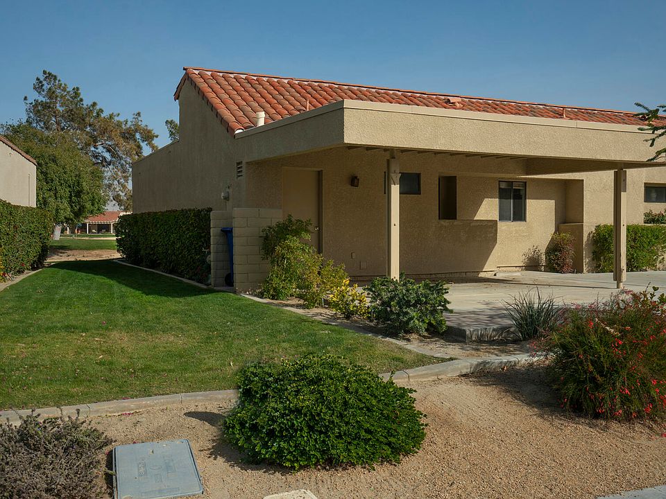 1st image of 40716 E La Costa Cir