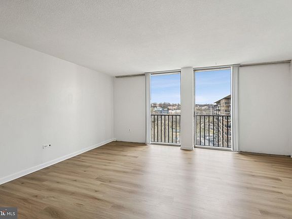 2nd image of 4600 S Four Mile Run Dr APT 1139