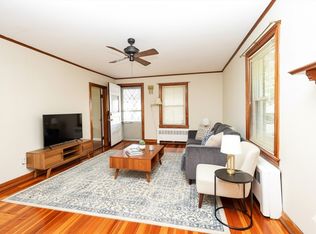354 Pond St #354, Braintree, MA 02184