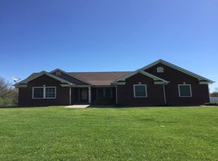 90 Duggin Switch Rd, Vine Grove, KY 40175
