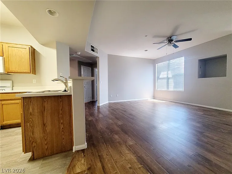 5855 Valley Dr #2048 — Photo 5