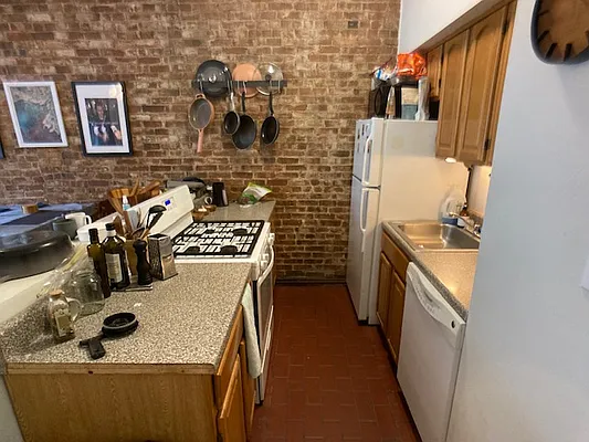 Rented by Corcoran | media 24