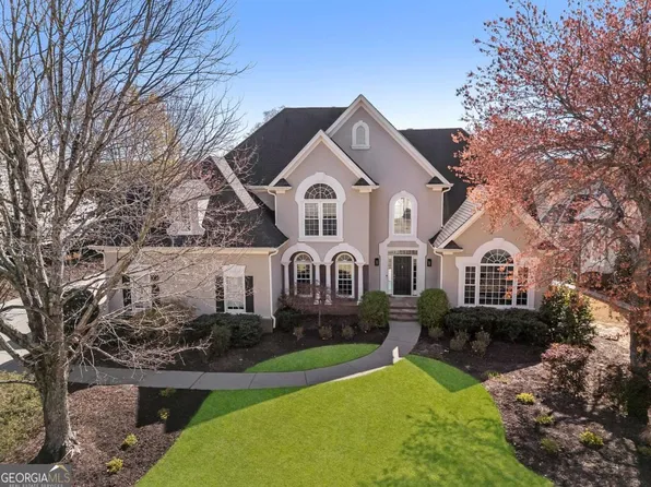 700 Clubside Dr, Roswell, GA 30076