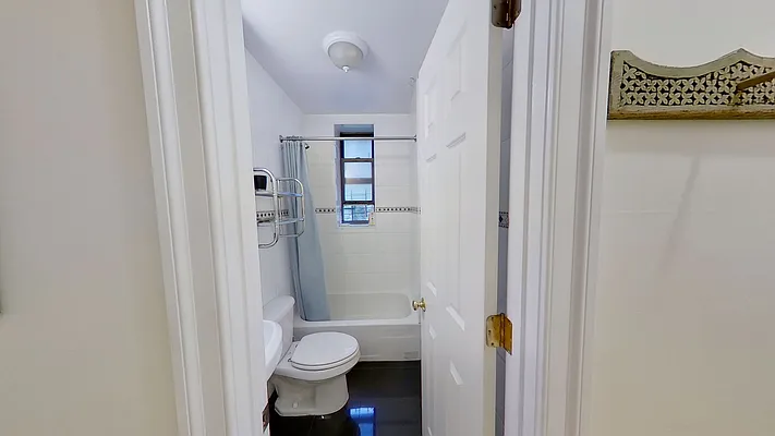 Rented by Oxford Property Group | media 7