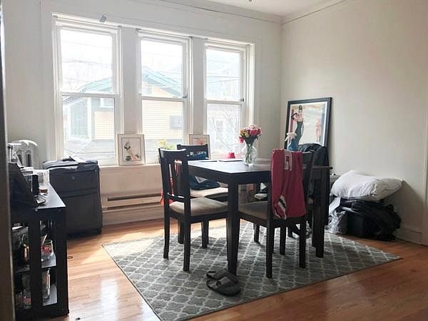 1st image of 4218 N Clark St #54kha31pv