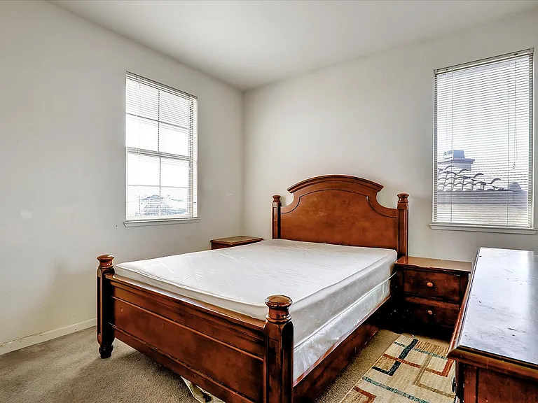 2107 Expedition Way — Photo 21
