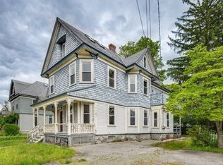 224 Foster St, Lowell, MA 01851