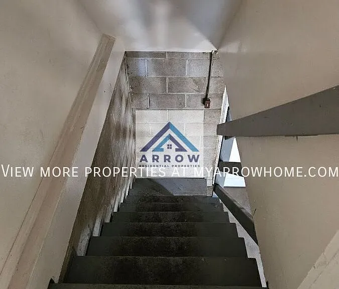10116 Cloverdale Dr — Photo 21
