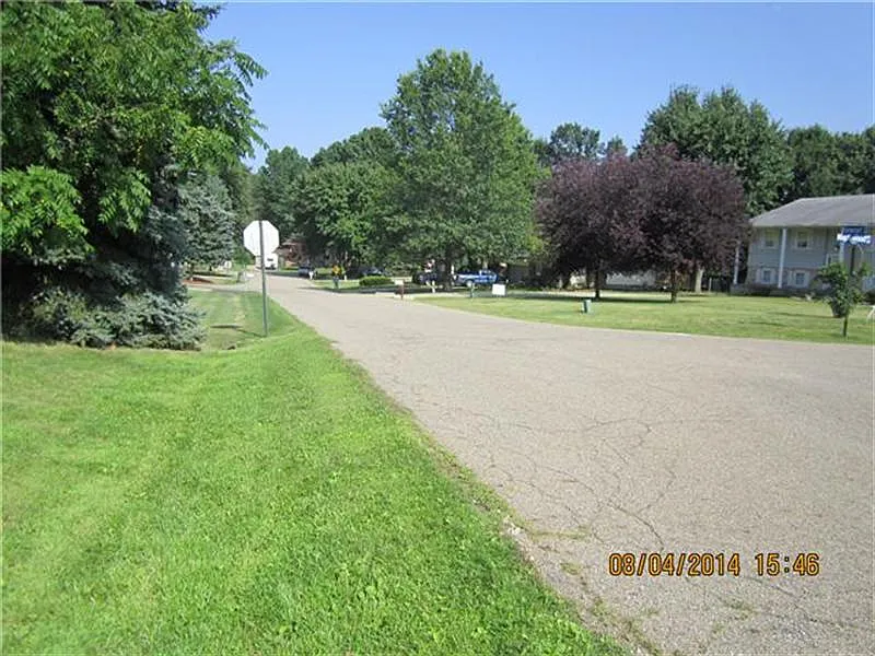 901 Somerset Ave SW photo 1