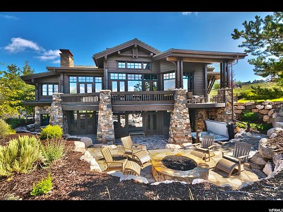 3rd image of 2663 E Silverberry Ct