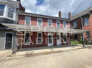 239 E King St #2, Shippensburg, PA