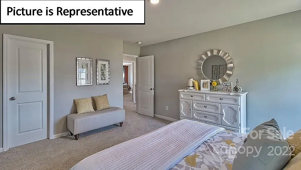 Austin Estates Dr, Charlotte — Photo 2