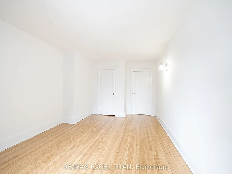 12 Kingston Rd #76 — Photo 2