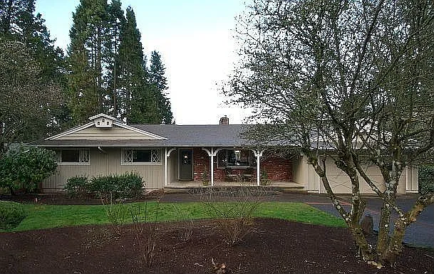 2445 Park Rd photo 1