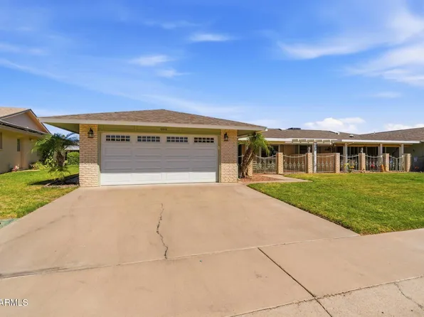 10616 W ROUNDELAY Circle, Sun City, AZ 85351