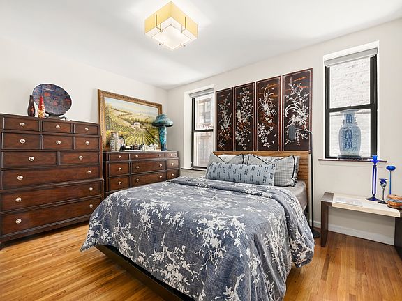 5th image of 571 Academy St APT 1H