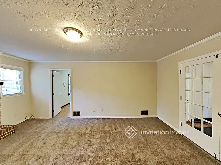 3158 Larkspur Cir — Photo 7