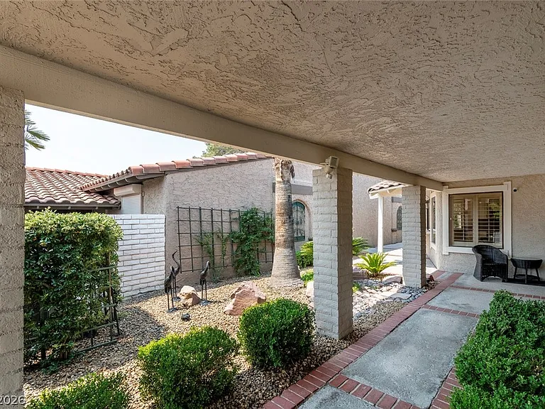 2312 Plaza Del Prado — Photo 32