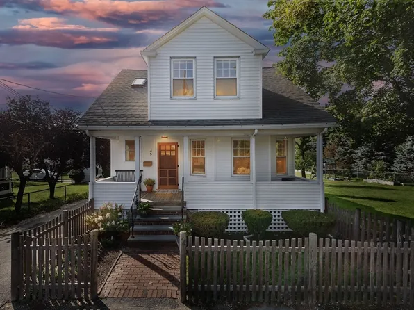 45 Franklin St, Norwood, MA 02062