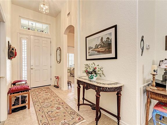 4th image of 1688 Palace Ct