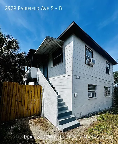 2929 Fairfield Ave S #B Photo 1 2929 Fairfield Ave S #B Photo 1