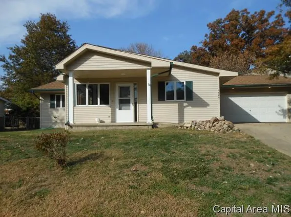 1705 Governor St, Springfield, IL 62704